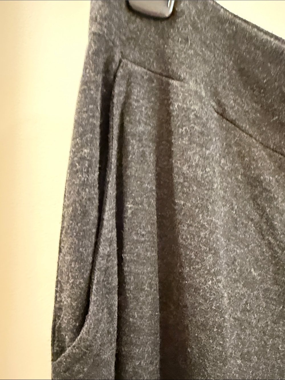 eileen fisher gray Italian knit size medium pants - Picture 4 of 4